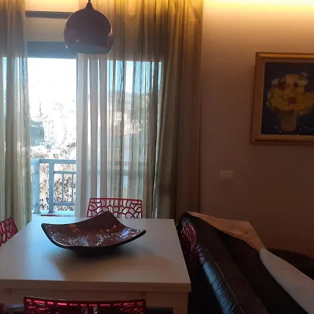 View تيرانا